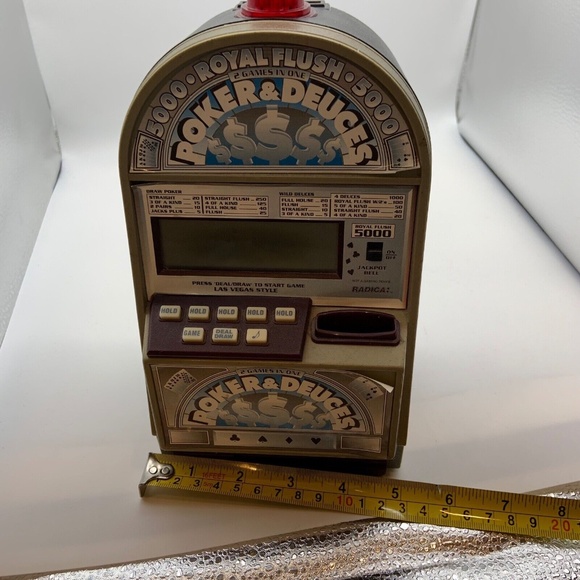 Vintage Poker & Deuces Mini Digital Casino Style Game Working with Coin Bank - Picture 10 of 10